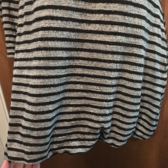 Alice + Olivia Black & Gray Striped Mini Dress SzL - Picture 3 of 7